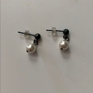 Faux Pearl Earring Set
